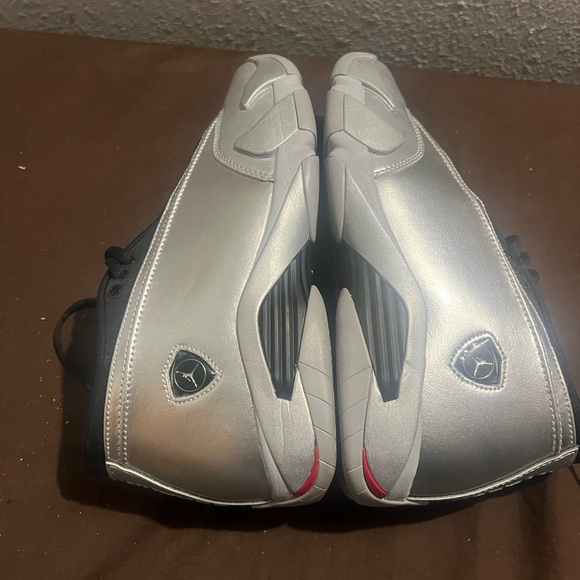 Jordan Fits Men size 8 Air Jordan Retro 14 Silver Authentic Nike new - Picture 3 of 9